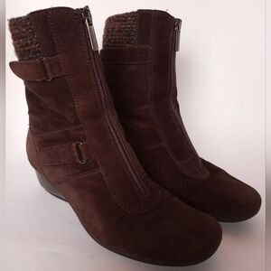 Aquatalia Marvin Kay Women's Brown Suede Leather Sweatertop Ankle Boots - Size 6
